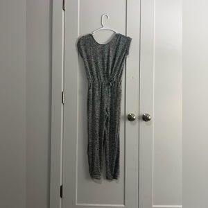 Cat & Jack girls romper/jumpsuit size M or 7/8